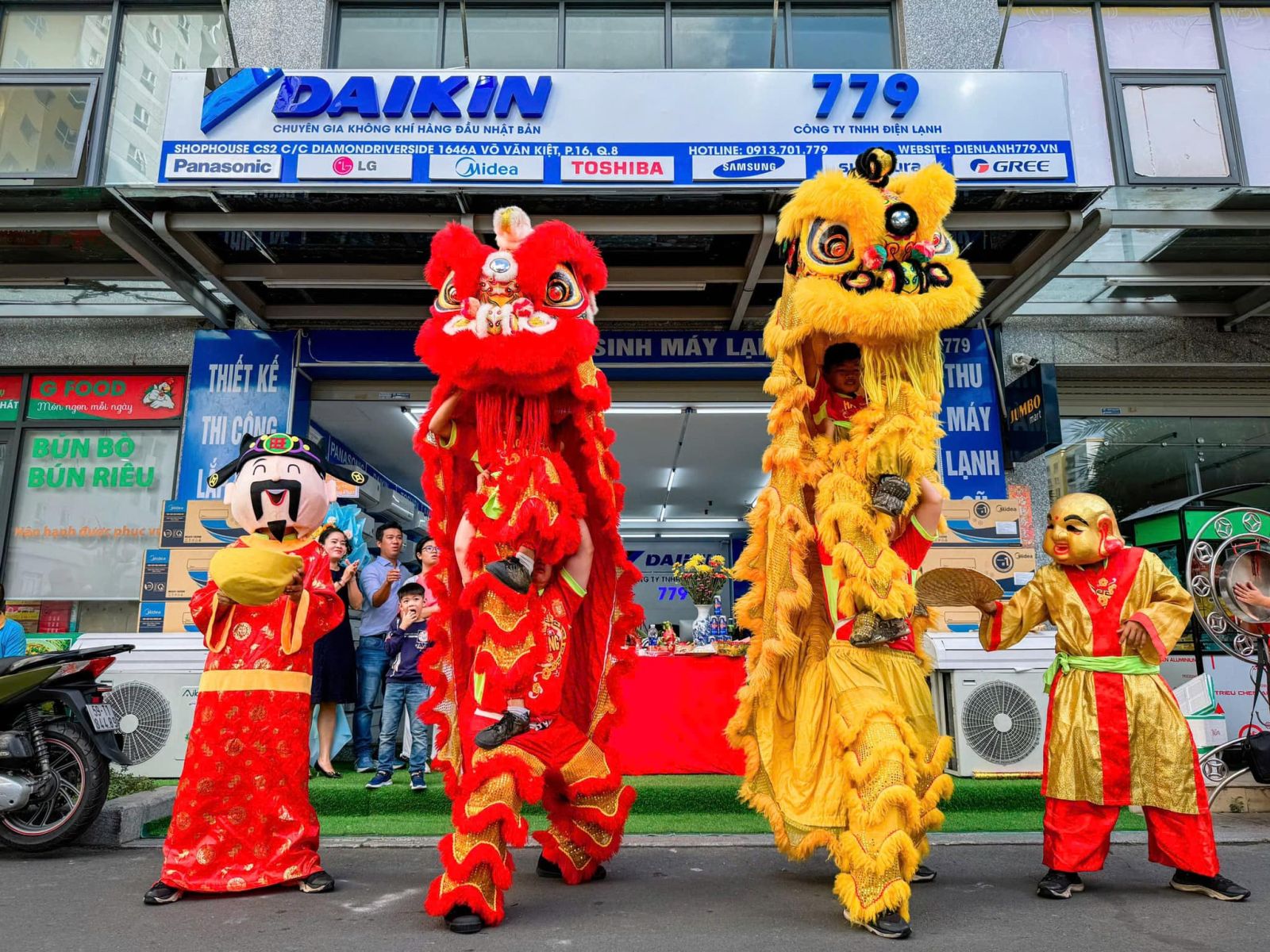 Thi Công Lắp Đặt Máy Lạnh Âm Trần Nối Gió.