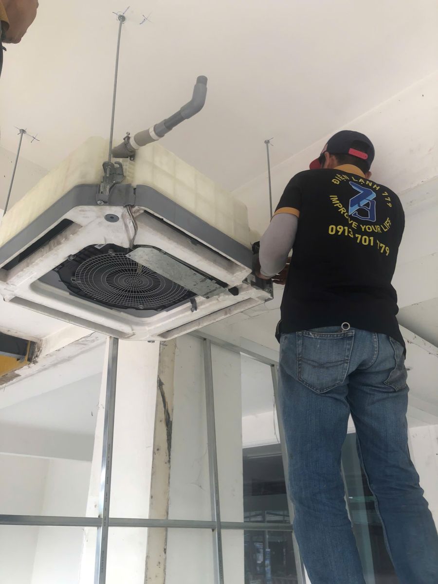 Máy Lạnh Âm Trần Được Ưa Chuộng Nhất Hiện Nay