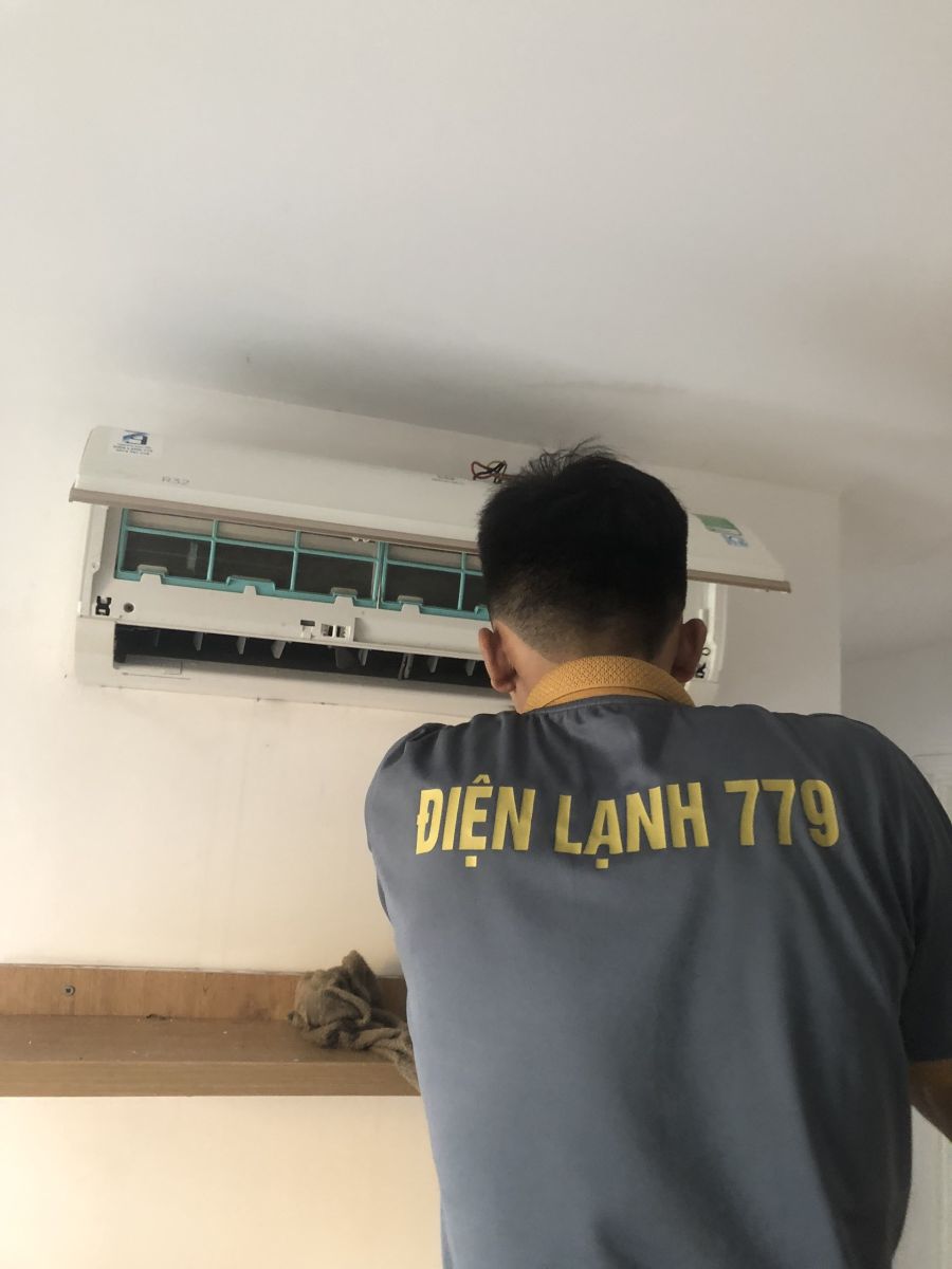 Lắp máy lạnh cho khách sạn