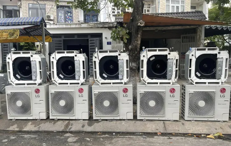 Sản phẩm Máy lạnh âm trần cũ - LG